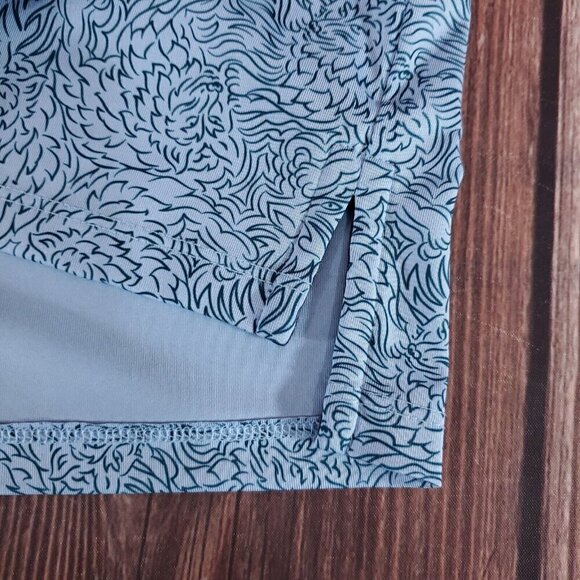 Greyson Mens Size XXL Den of Thieves Wolf Blue Short Sleeve Golf Polo Shirt - Picture 6 of 13